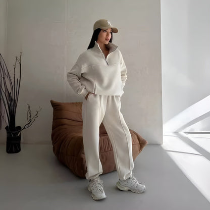 Relaxed ZAVANIA — Oversized Sweatshirt & Jogginghosen-Set